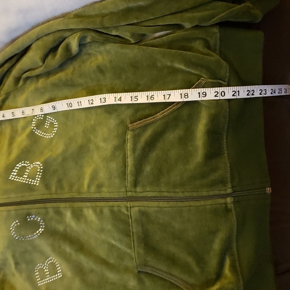BCBG VINTAGE Green velour leisure suit Zip up Sweatshirt hoodie. LIKE NEW. - Picture 3 of 12